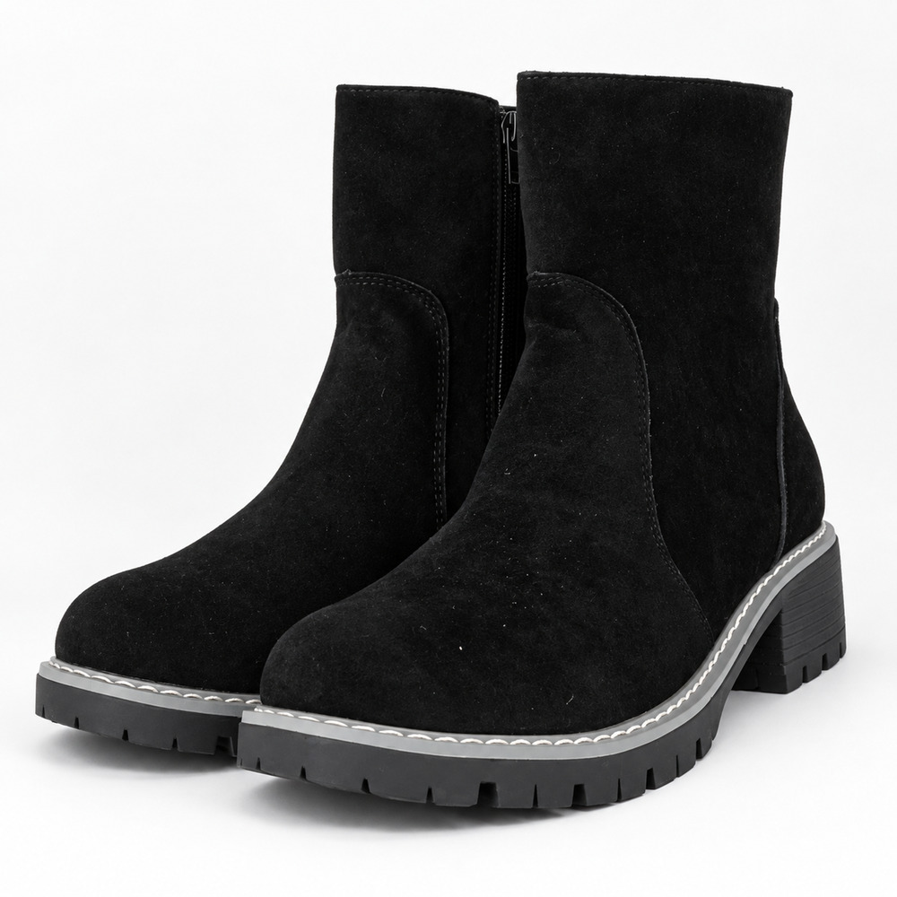 Seven7 Bestie Women's 9 Black Faux Suede Lug Ankle Boots 2127 NIB